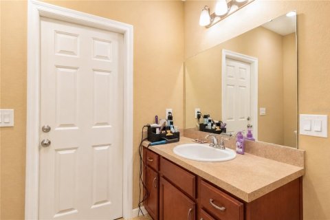 House in Ocala, Florida 5 bedrooms, 235.6 sq.m. № 2314127 - photo 28