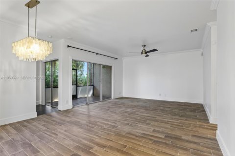 Condo in Boca Raton, Florida, 2 bedrooms № 2005916 - photo 12