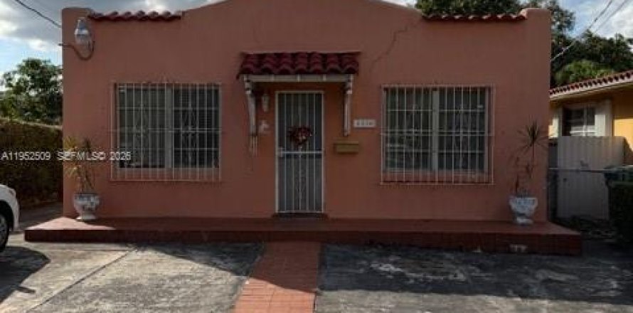 Villa ou maison à Miami, Floride 2 chambres, 109.16 m2 № 2008633