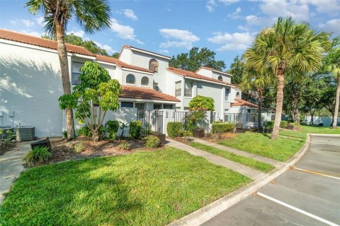 Copropriété à vendre à Orlando, Floride: 2 chambres, 81.01 m2 № 1876150 - photo 2