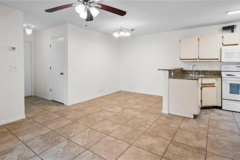 Condo in Orlando, Florida, 1 bedroom  № 1618657 - photo 8