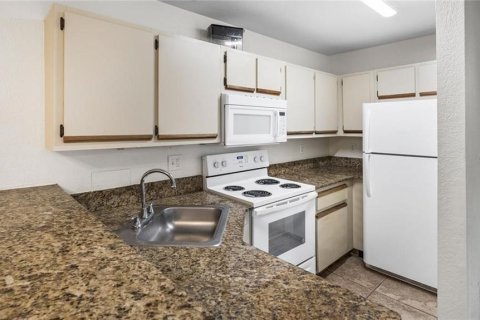 Condo in Orlando, Florida, 1 bedroom  № 1618657 - photo 4