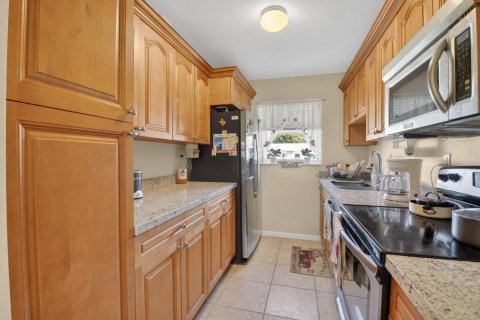 Condo in Delray Beach, Florida, 1 bedroom  № 2251455 - photo 3
