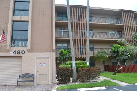Condo in Margate, Florida, 1 bedroom  № 1989012 - photo 1