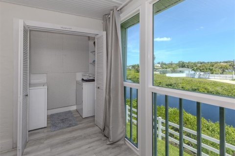 Condo in Venice, Florida, 2 bedrooms  № 1806748 - photo 26
