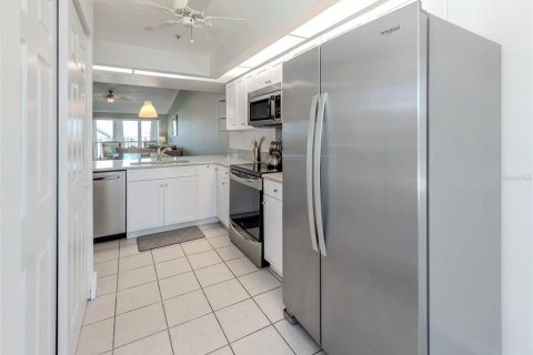 Condo in Venice, Florida, 2 bedrooms  № 1806748 - photo 17