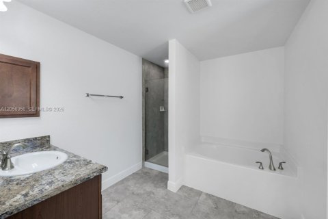 Villa ou maison à vendre à Port Charlotte, Floride: 3 chambres № 2270270 - photo 20