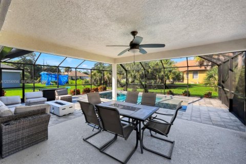 Villa ou maison à vendre à Port Charlotte, Floride: 3 chambres № 2270270 - photo 29