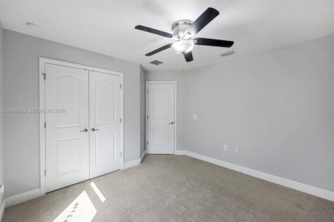 Villa ou maison à vendre à Port Charlotte, Floride: 3 chambres № 2270270 - photo 23