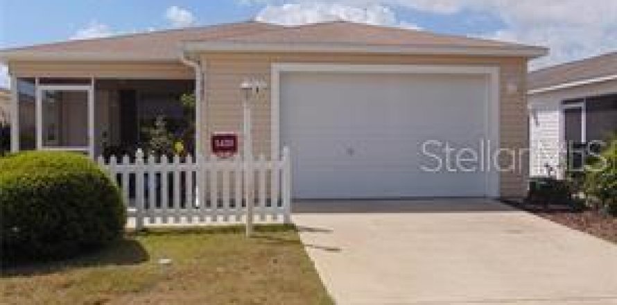 Casa en The Villages, Florida 2 dormitorios, 107.4 m2 № 2155963
