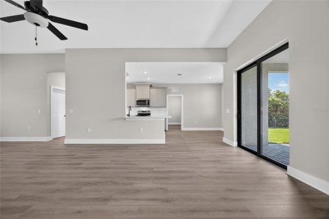 Villa ou maison à vendre à Port Charlotte, Floride: 4 chambres, 183.95 m2 № 2429598 - photo 7