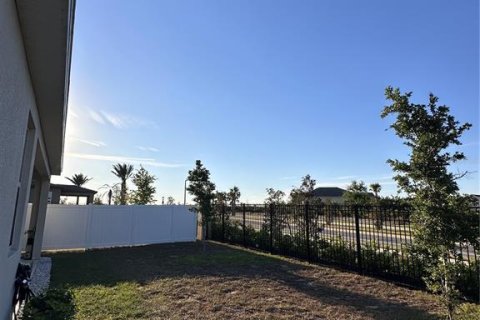 House in Kissimmee, Florida 4 bedrooms, 189.71 sq.m. № 1612645 - photo 27