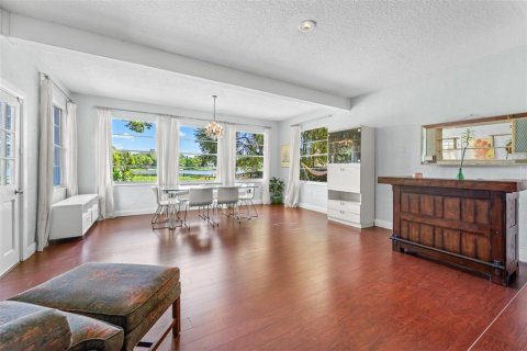 Villa ou maison à vendre à Orlando, Floride: 3 chambres, 176.98 m2 № 2223752 - photo 18