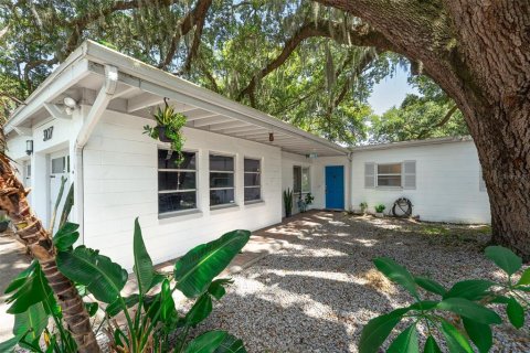 Villa ou maison à vendre à Orlando, Floride: 3 chambres, 176.98 m2 № 2223752 - photo 4