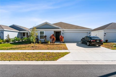 Casa en Winter Haven, Florida 3 dormitorios, 124.77 m2 № 2098775