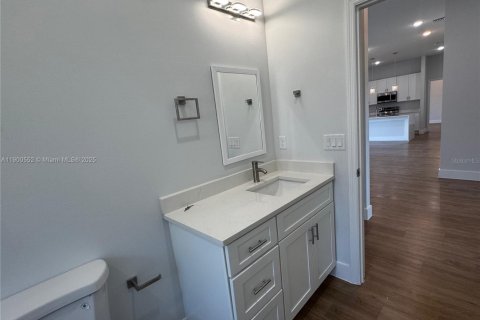 House in Sebring, Florida 3 bedrooms № 1953011 - photo 16