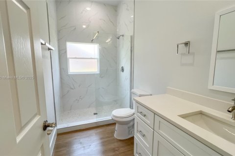 House in Sebring, Florida 3 bedrooms № 1953011 - photo 11