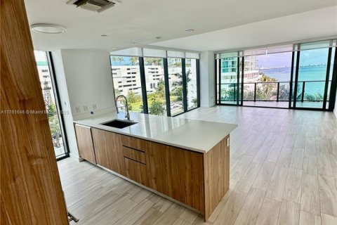 Condominio en venta en Miami, Florida, 2 dormitorios, 152.27 m2 № 1691821 - foto 4