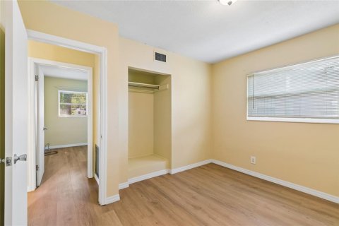 Casa en venta en Tampa, Florida, 3 dormitorios, 94.02 m2 № 2220834 - foto 16