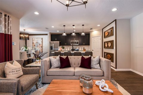 Casa en venta en Eustis, Florida, 4 dormitorios, 168.99 m2 № 2383560 - foto 7