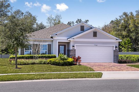 Casa en Eustis, Florida 4 dormitorios, 168.99 m2 № 2383560