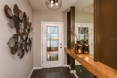 Casa en venta en Eustis, Florida, 4 dormitorios, 168.99 m2 № 2383560 - foto 2