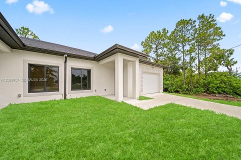 Immobilier commercial à vendre à Lehigh Acres, Floride № 2294067 - photo 5
