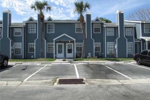 Adosado en alquiler en Tampa, Florida, 3 dormitorios, 122.07 m2 № 1785921 - foto 3