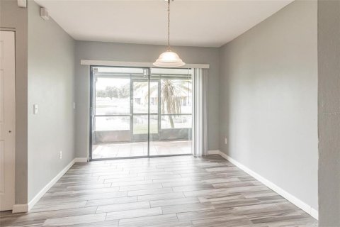Adosado en alquiler en Tampa, Florida, 3 dormitorios, 122.07 m2 № 1785921 - foto 14