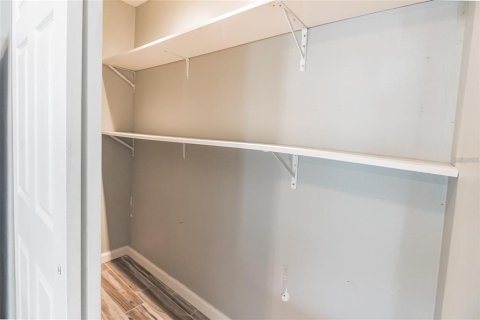 Adosado en alquiler en Tampa, Florida, 3 dormitorios, 122.07 m2 № 1785921 - foto 16