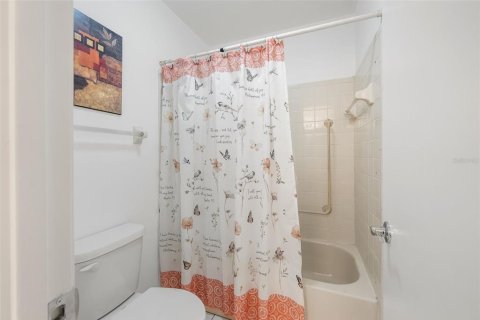 Купить таунхаус в Гейнсвилл, Флорида 3 комнаты, 110.74м2, № 2236041 - фото 23