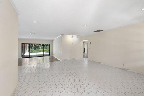 Villa ou maison à vendre à Pompano Beach, Floride: 3 chambres, 276.57 m2 № 2431334 - photo 23