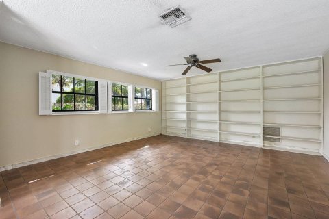 Villa ou maison à vendre à Pompano Beach, Floride: 3 chambres, 276.57 m2 № 2431334 - photo 28