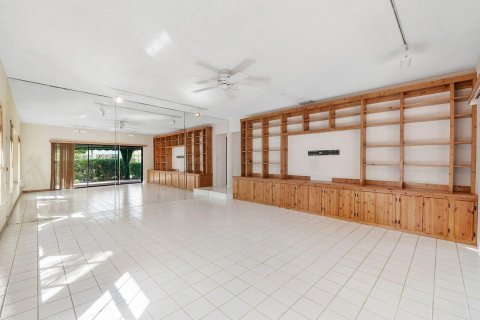 Villa ou maison à vendre à Pompano Beach, Floride: 3 chambres, 276.57 m2 № 2431334 - photo 12