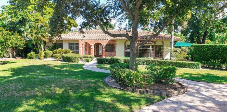 Villa ou maison à Pompano Beach, Floride 3 chambres, 276.57 m2 № 2431334