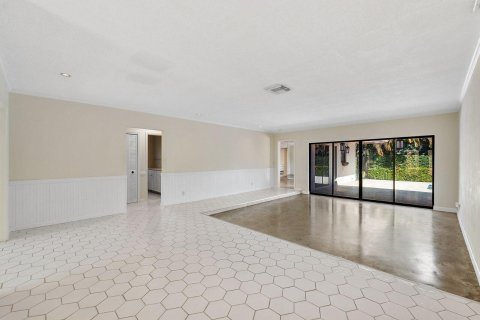 Villa ou maison à vendre à Pompano Beach, Floride: 3 chambres, 276.57 m2 № 2431334 - photo 20