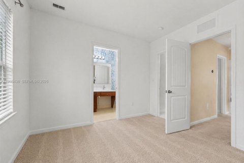 Touwnhouse à louer à Homestead, Floride: 3 chambres, 146.79 m2 № 2063620 - photo 24
