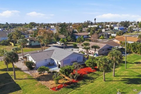 Villa ou maison à vendre à Englewood, Floride: 2 chambres, 108.88 m2 № 2125824 - photo 29