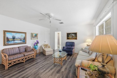 Villa ou maison à vendre à Englewood, Floride: 2 chambres, 108.88 m2 № 2125824 - photo 3