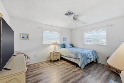 Villa ou maison à vendre à Englewood, Floride: 2 chambres, 108.88 m2 № 2125824 - photo 17