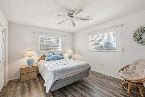 Villa ou maison à vendre à Englewood, Floride: 2 chambres, 108.88 m2 № 2125824 - photo 13