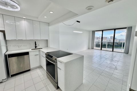 Condo in Aventura, Florida, 1 bedroom  № 1983102 - photo 20