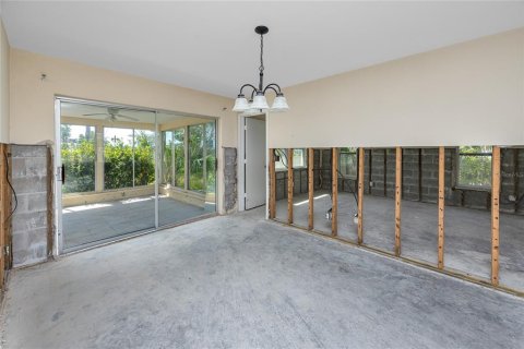 Villa ou maison à vendre à Treasure Island, Floride: 2 chambres, 128.67 m2 № 1765547 - photo 14