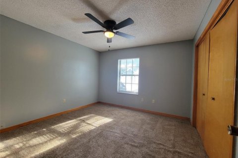 House in Ocala, Florida 3 bedrooms, 156.17 sq.m. № 1827233 - photo 19