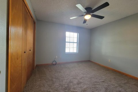 House in Ocala, Florida 3 bedrooms, 156.17 sq.m. № 1827233 - photo 20