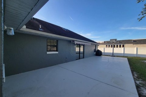House in Ocala, Florida 3 bedrooms, 156.17 sq.m. № 1827233 - photo 25