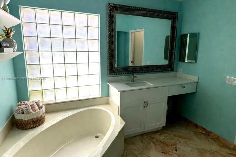 Купить виллу или дом в Бойнтон-Бич, Флорида 3 спальни, 173.63м2, № 2050144 - фото 16
