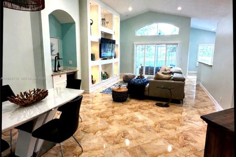 Купить виллу или дом в Бойнтон-Бич, Флорида 3 спальни, 173.63м2, № 2050144 - фото 5