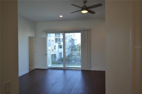 Touwnhouse à louer à New Port Richey, Floride: 3 chambres, 155.15 m2 № 2107518 - photo 24