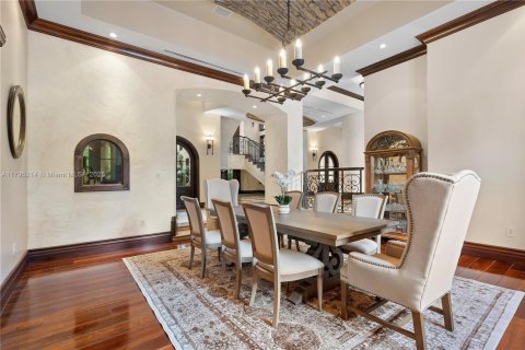 House in Homestead, Florida 6 bedrooms, 1106.19 sq.m. № 2036754 - photo 11